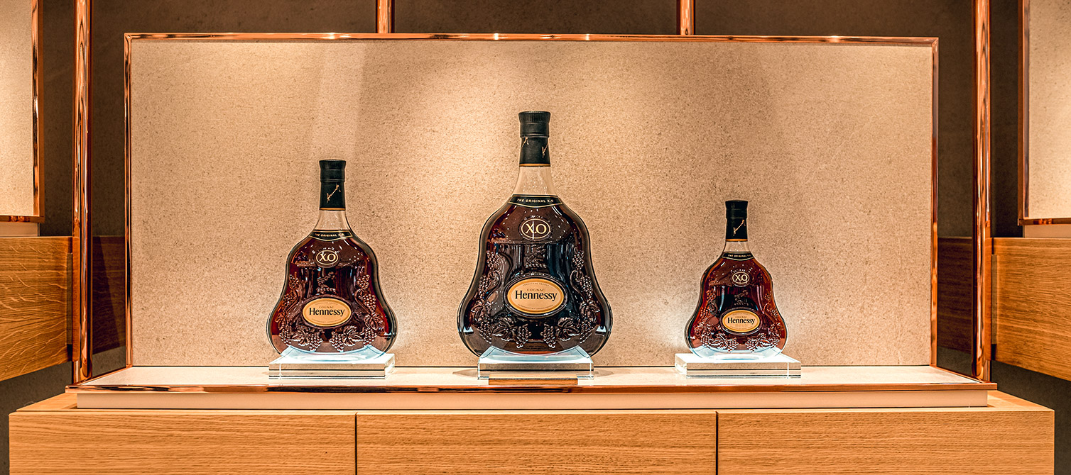 HENNESSY PRESENTS A UNIQUE AND IMMERSIVE TRAVEL RETAIL EXPERIENCE: THE  SENSES OF HENNESSY COGNAC FI… in 2023