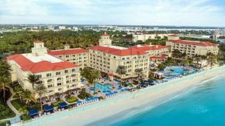 Larry Ellison Expands His Luxury Portfolio with Iconic Florida Hotel Acquisition in Manalapan